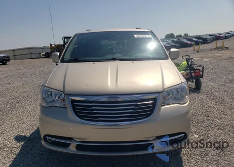 2015 Chrysler Town & Country Touring from USA, damaged, VIN 2C4RC1BG5FR629878